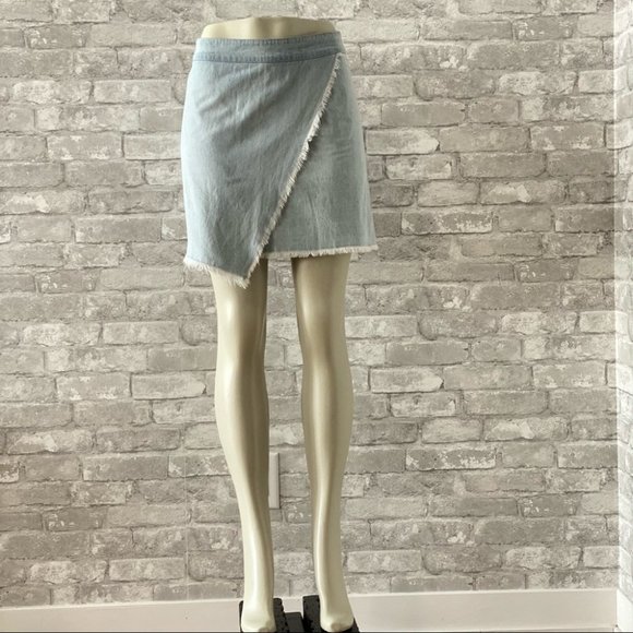 Minkpink Fringe Jean Mini Skirt 🎉HOST PICK🎉 - Picture 7 of 16